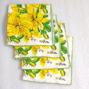Vera Neumann Cloth Floral Napkins - Set of 4 - Vtg New without Tags